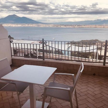 Hotel Elisabetta Castellammare di Stabia Bagian luar foto