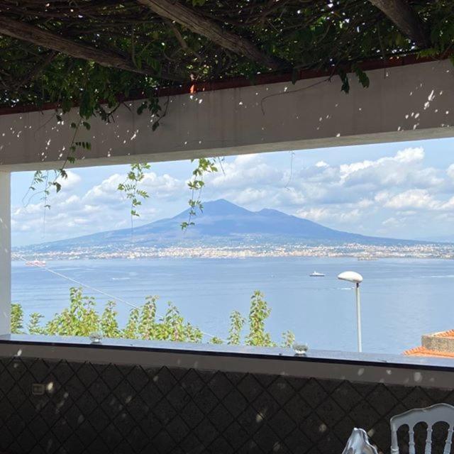 Hotel Elisabetta Castellammare di Stabia Bagian luar foto