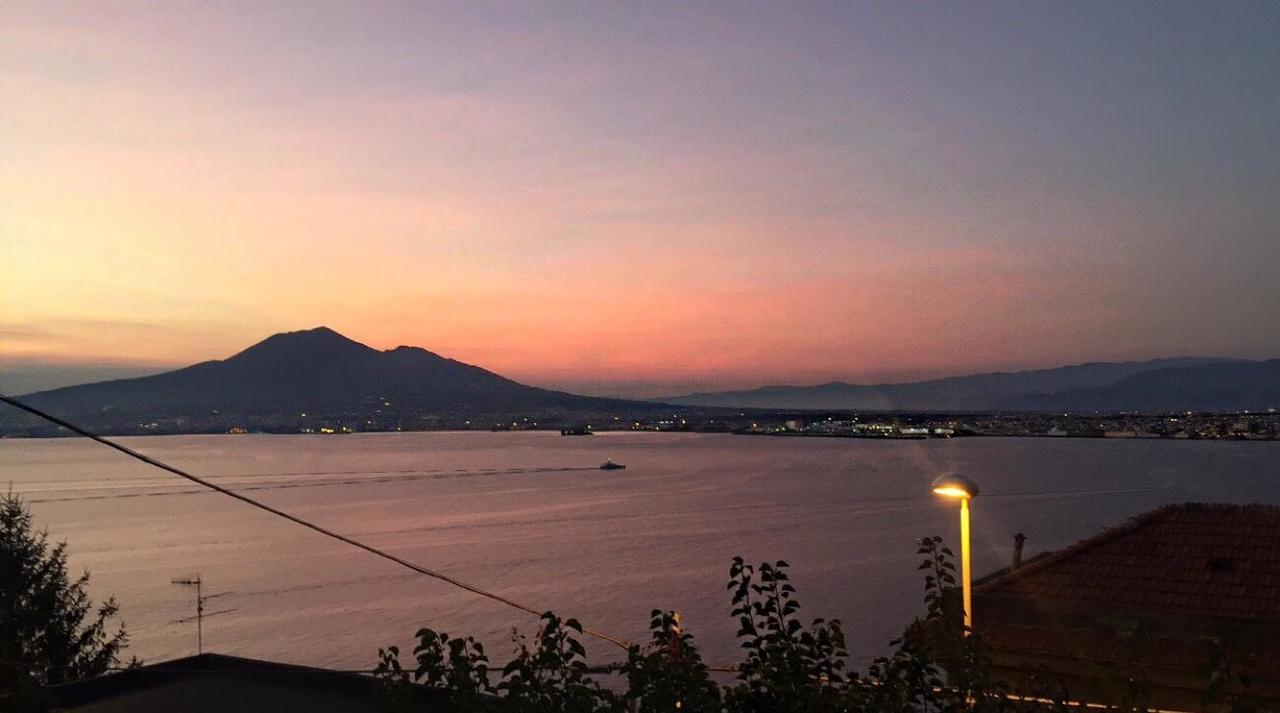 Hotel Elisabetta Castellammare di Stabia Bagian luar foto